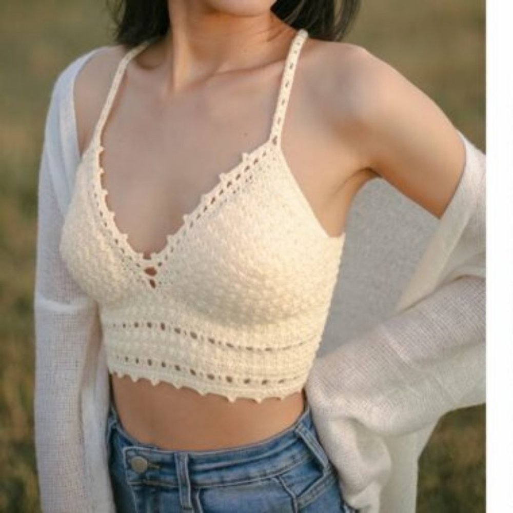 Elegant Lace Crochet crop top